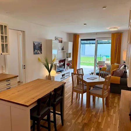 Gartenwohnung By Interhome Appartement Pörtschach am Wörthersee